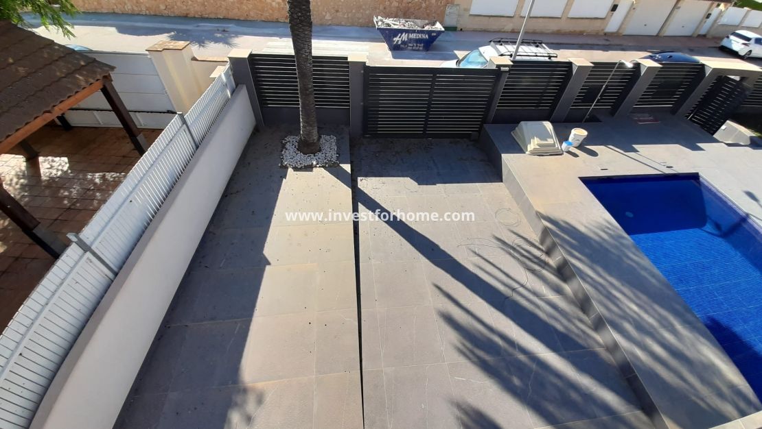 Sale - Villa - Orihuela Costa - Costa Blanca