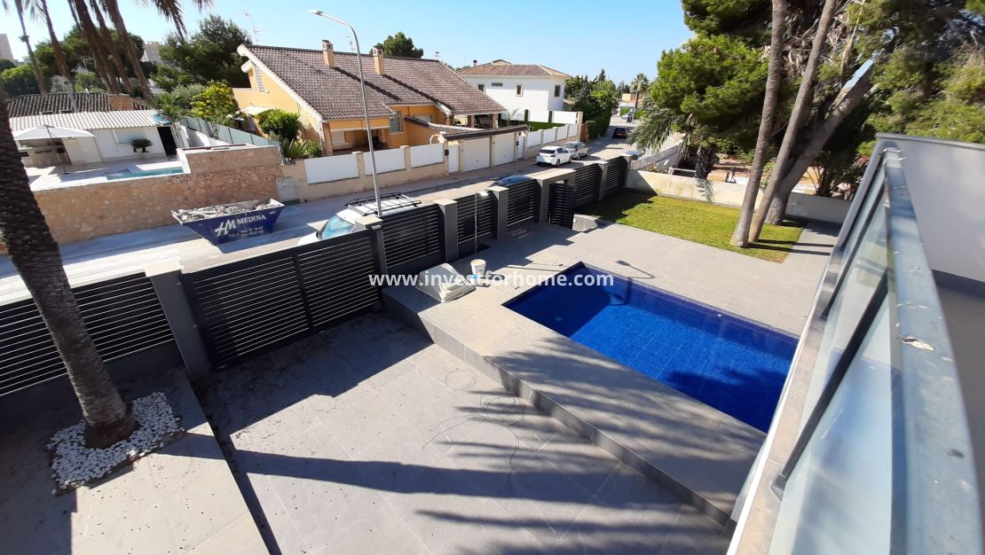 Sale - Villa - Orihuela Costa - Costa Blanca