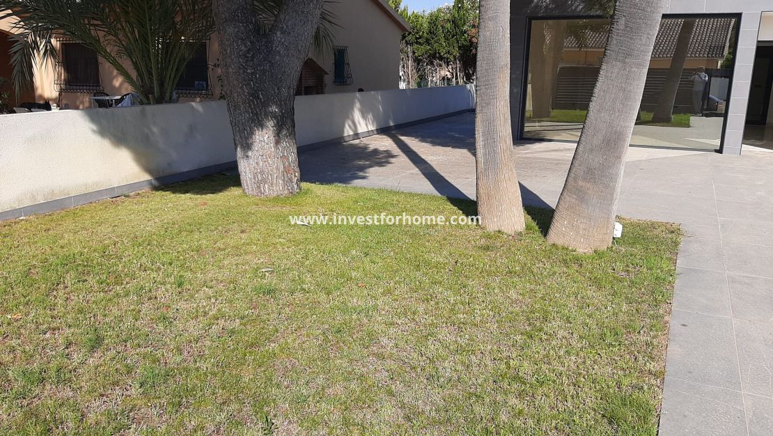 Sale - Villa - Orihuela Costa - Costa Blanca