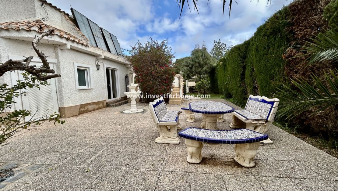 Sale - Villa - Orihuela Costa - Costa Blanca