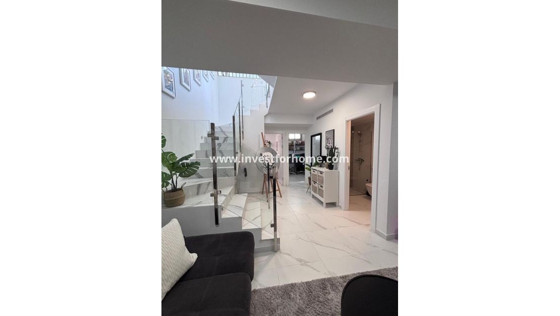 Sale - Villa - Orihuela Costa - Costa Blanca