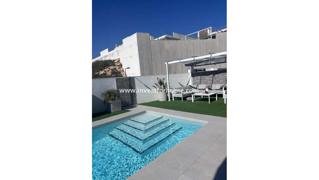 Sale - Villa - Orihuela Costa - Costa Blanca