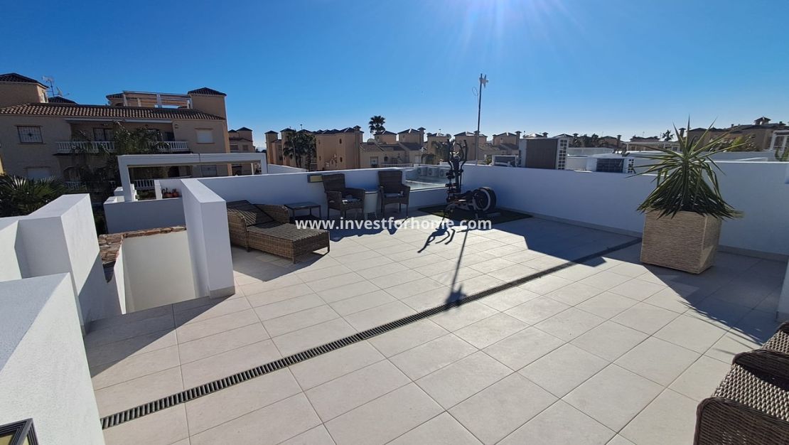 Sale - Villa - Orihuela Costa - Costa Blanca
