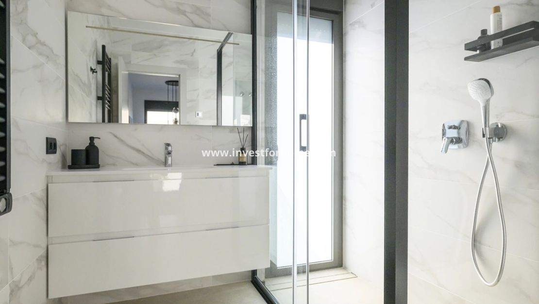 Sale - Villa - Orihuela Costa - Costa Blanca