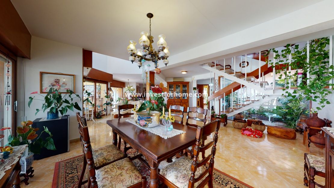 Sale - Villa - Orihuela Costa - Costa Blanca