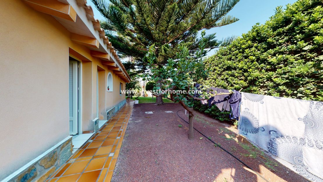 Sale - Villa - Orihuela Costa - Costa Blanca