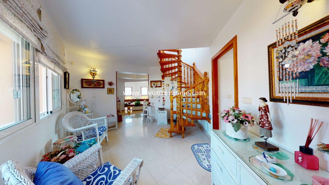 Sale - Villa - Orihuela Costa - Costa Blanca