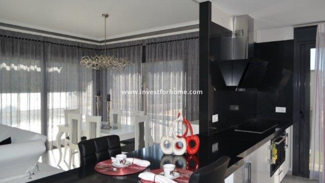 Sale - Villa - Orihuela Costa - Costa Blanca