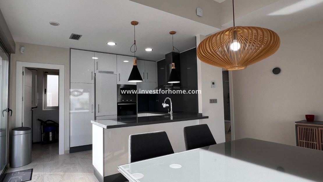 Sale - Villa - Orihuela Costa - Costa Blanca