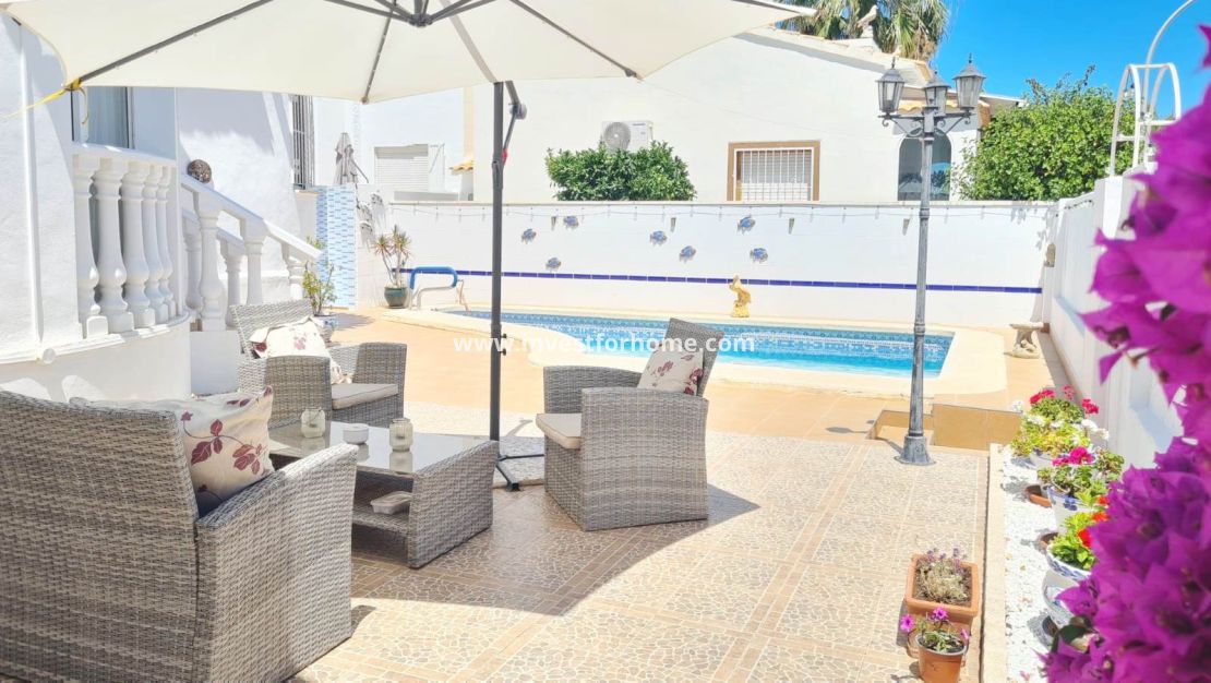 Sale - Villa - Orihuela Costa - Costa Blanca
