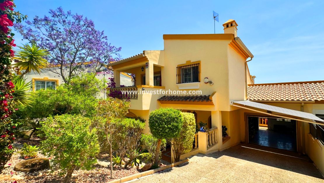 Sale - Villa - Orihuela Costa - Costa Blanca
