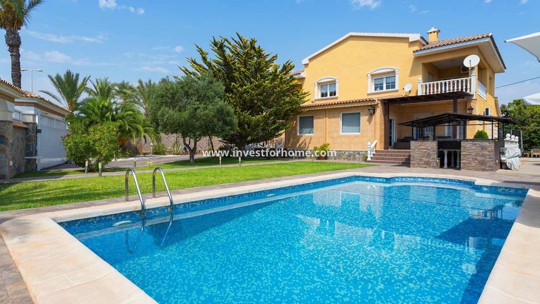 Sale - Villa - Orihuela Costa - Costa Blanca