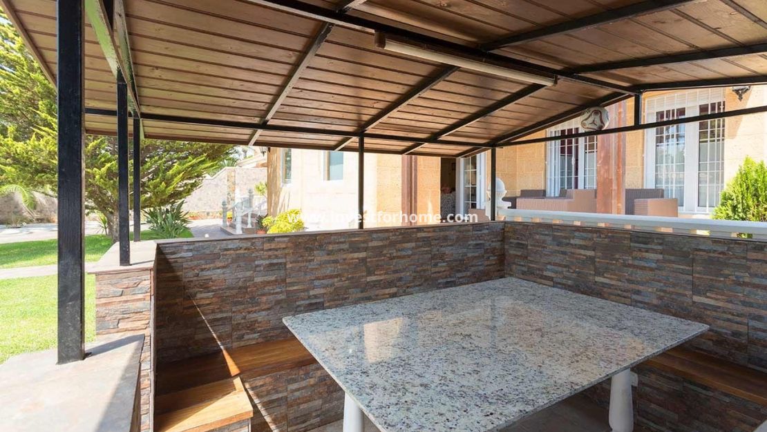 Sale - Villa - Orihuela Costa - Costa Blanca