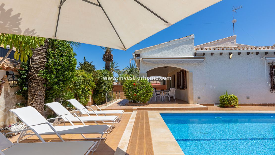 Sale - Villa - Orihuela Costa - Costa Blanca