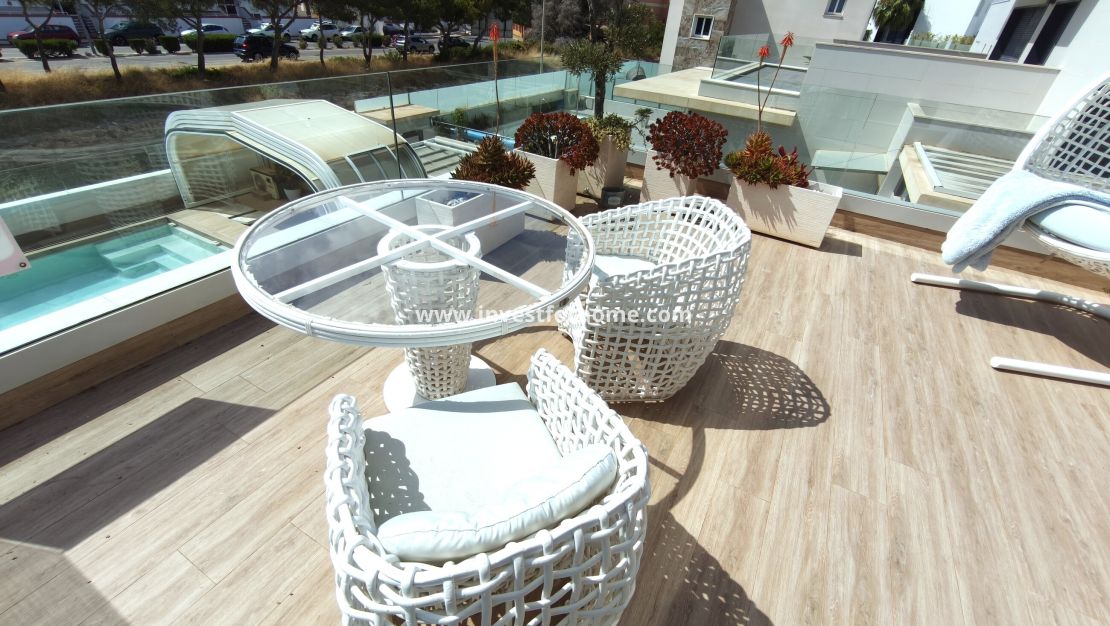 Sale - Villa - Orihuela Costa - Costa Blanca