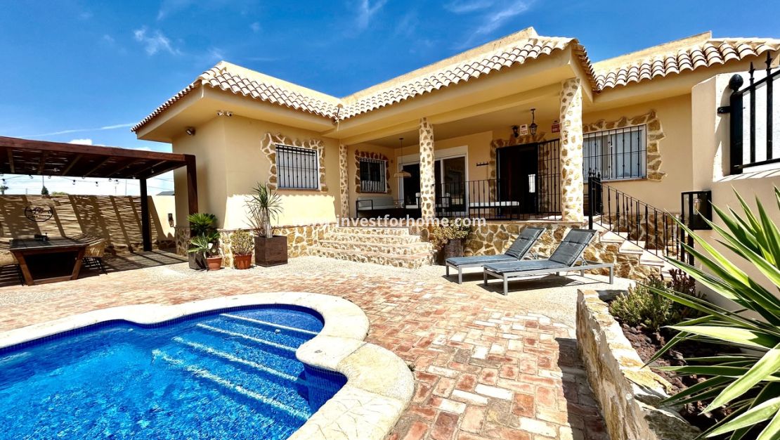 Sale - Villa - Orihuela Costa - Costa Blanca