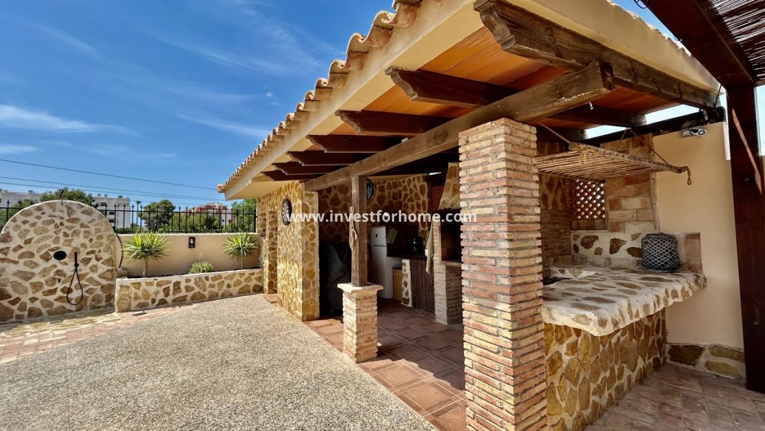 Sale - Villa - Orihuela Costa - Costa Blanca