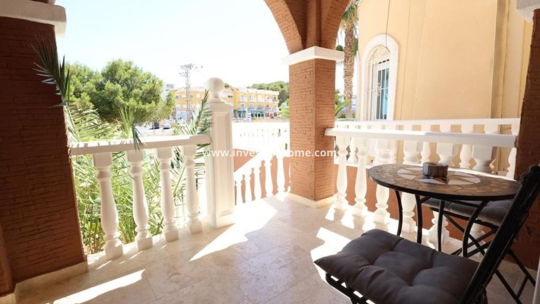 Sale - Villa - Orihuela Costa - Costa Blanca