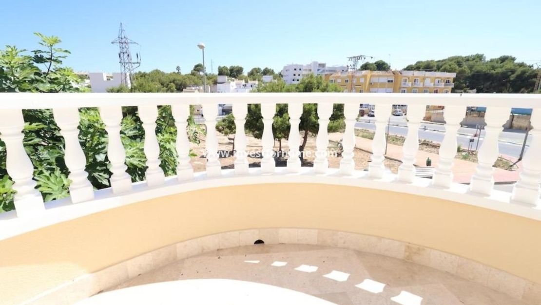 Sale - Villa - Orihuela Costa - Costa Blanca