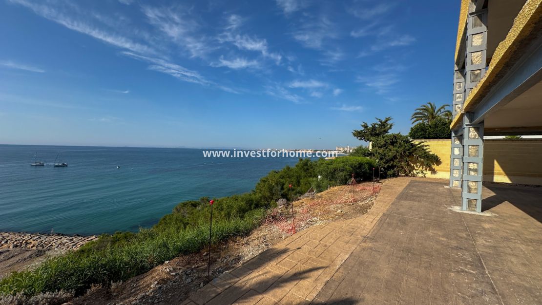 Sale - Villa - Orihuela Costa - Costa Blanca