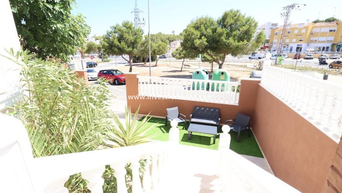 Sale - Villa - Orihuela Costa - Costa Blanca