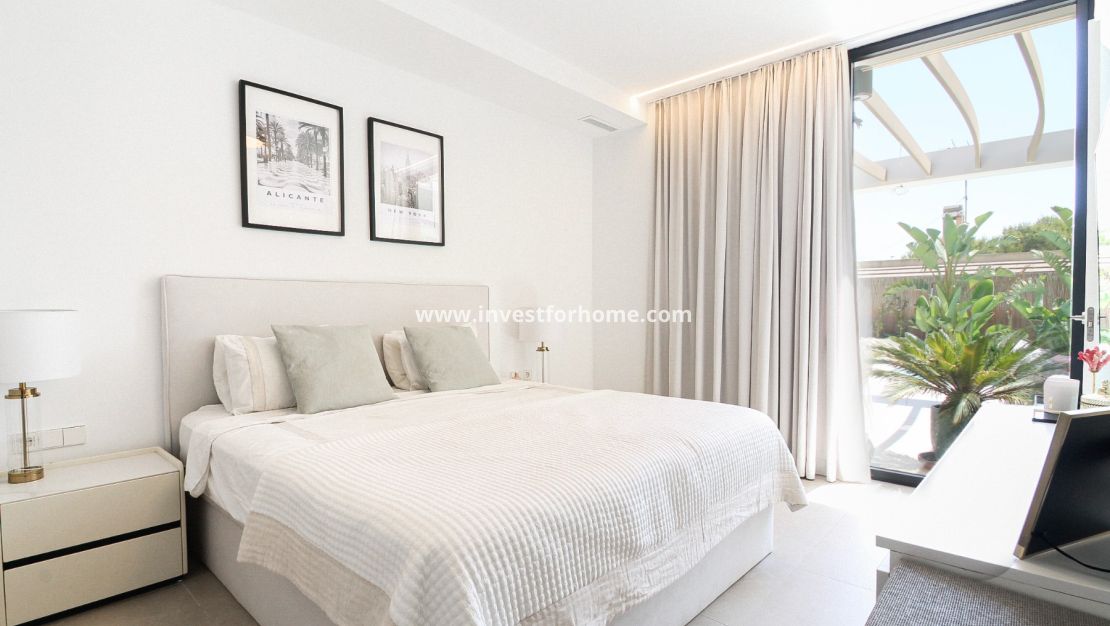 Sale - Villa - Orihuela Costa - Costa Blanca
