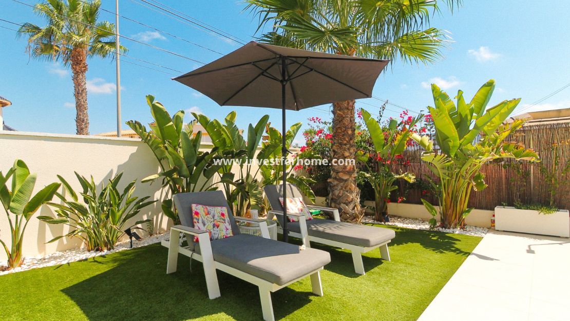 Sale - Villa - Orihuela Costa - Costa Blanca