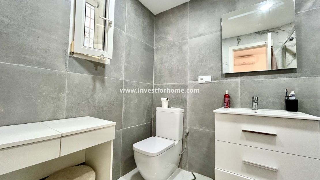 Sale - Villa - Orihuela Costa - Costa Blanca