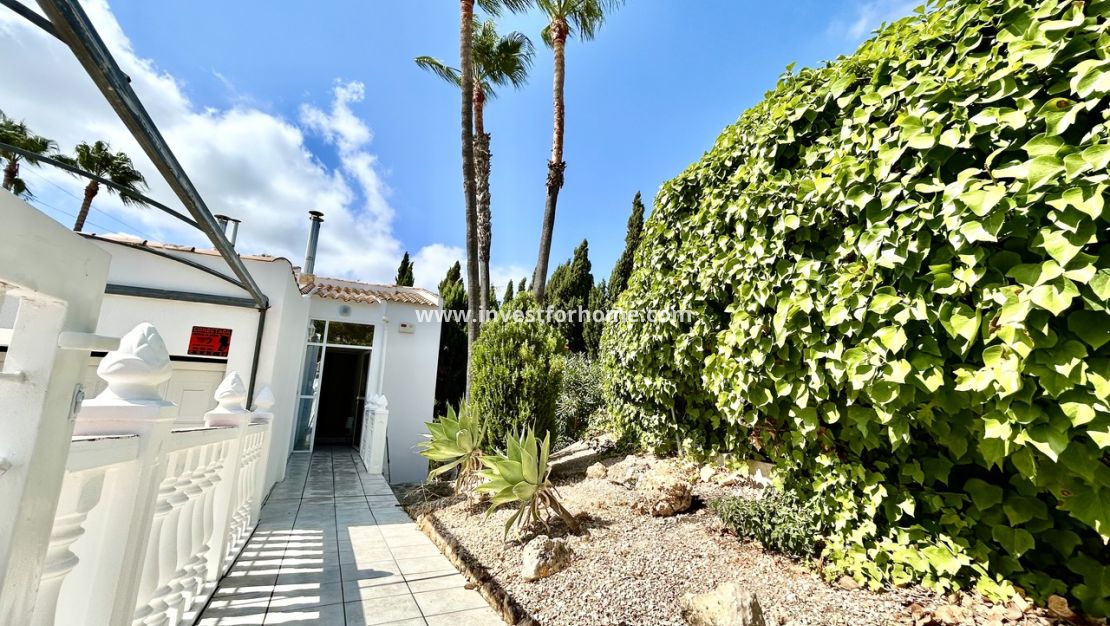 Sale - Villa - Orihuela Costa - Costa Blanca
