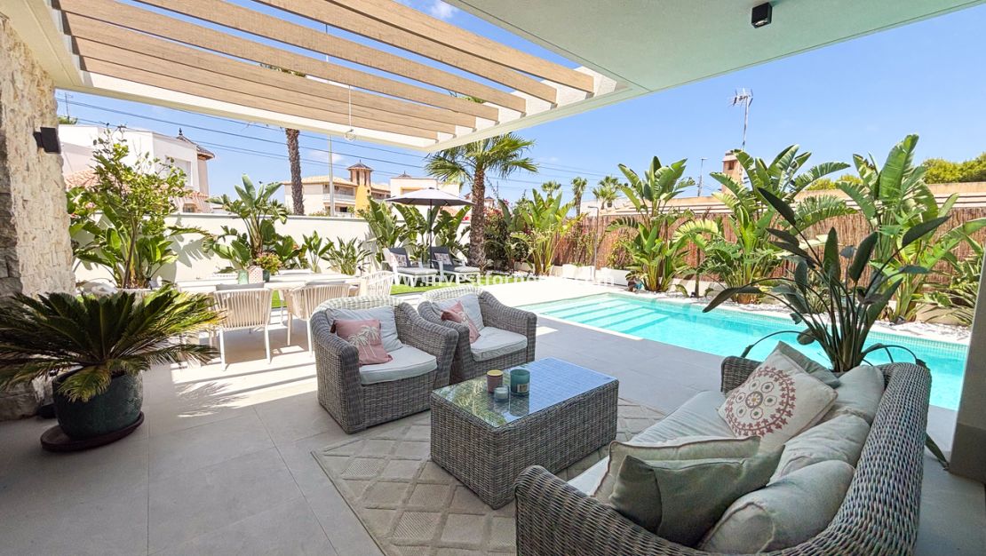 Sale - Villa - Orihuela Costa - Costa Blanca