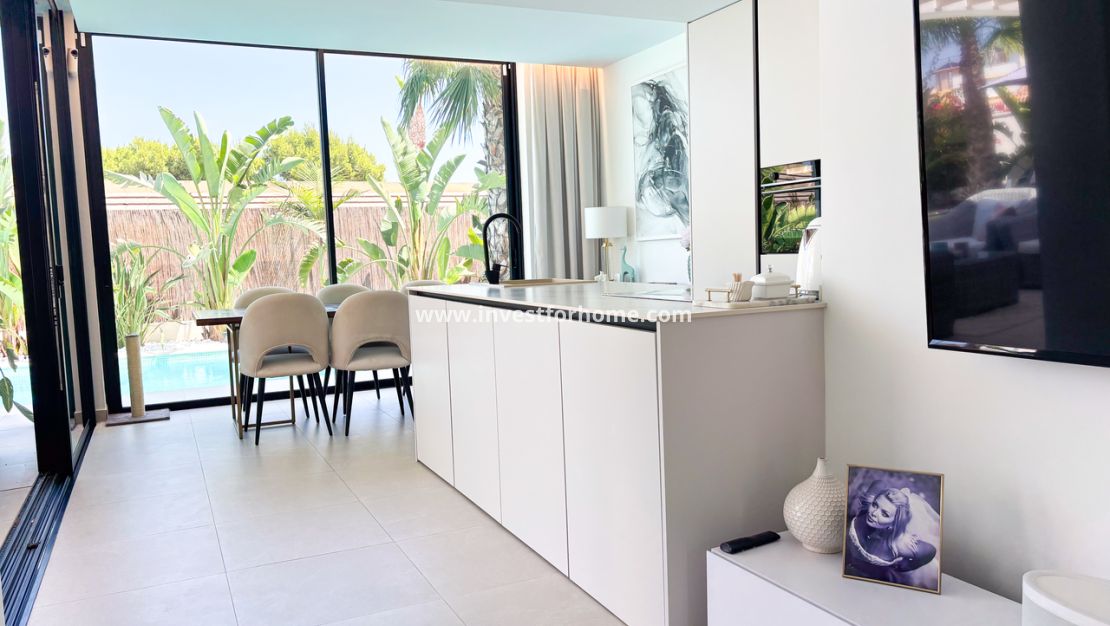 Sale - Villa - Orihuela Costa - Costa Blanca