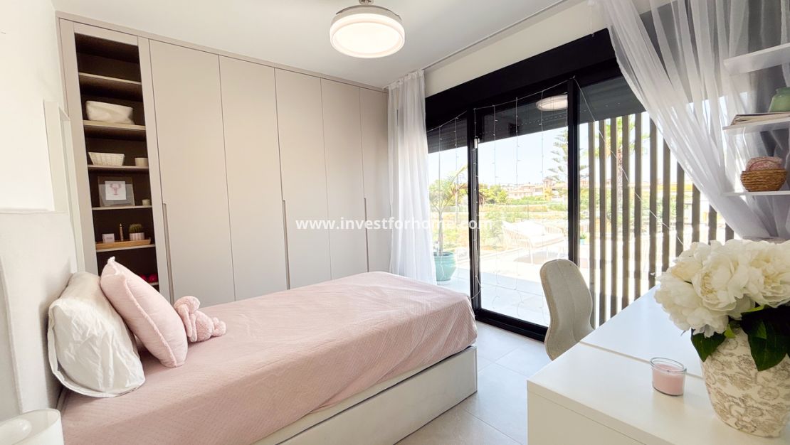 Sale - Villa - Orihuela Costa - Costa Blanca