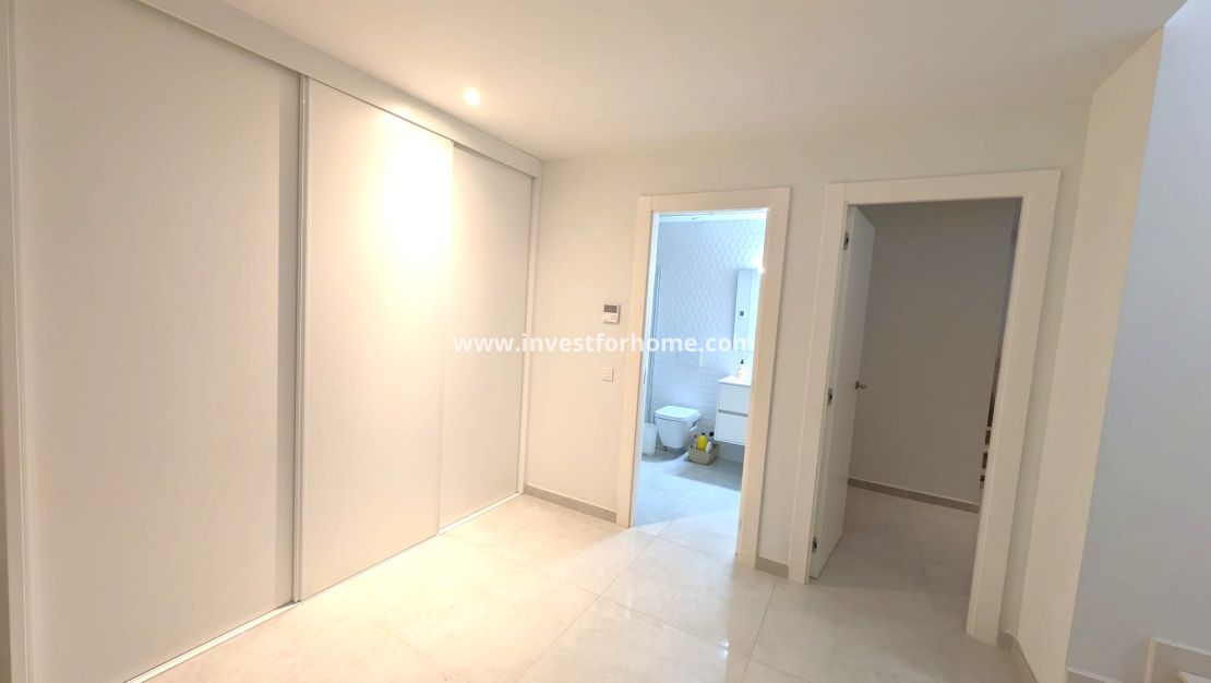 Sale - Villa - Orihuela Costa - Costa Blanca