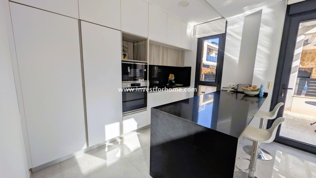 Sale - Villa - Orihuela Costa - Costa Blanca