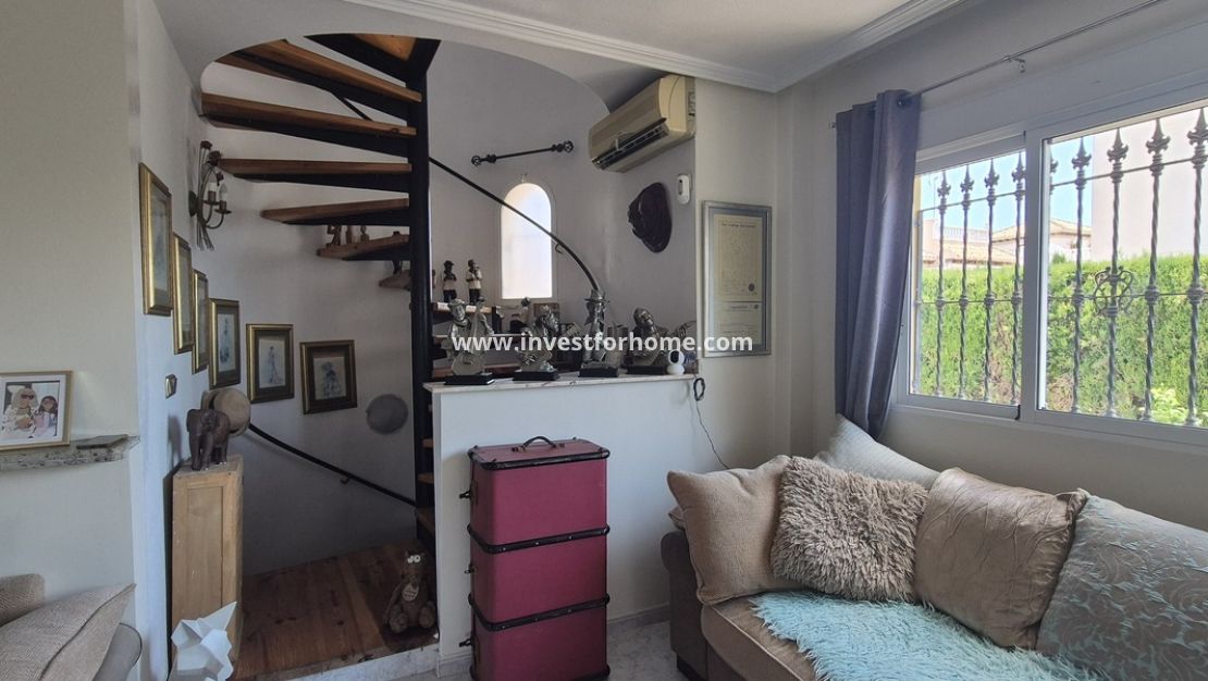 Sale - Villa - Orihuela Costa - Costa Blanca