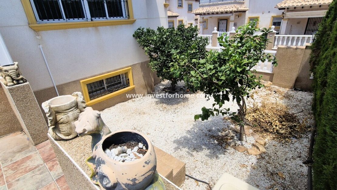 Sale - Villa - Orihuela Costa - Costa Blanca