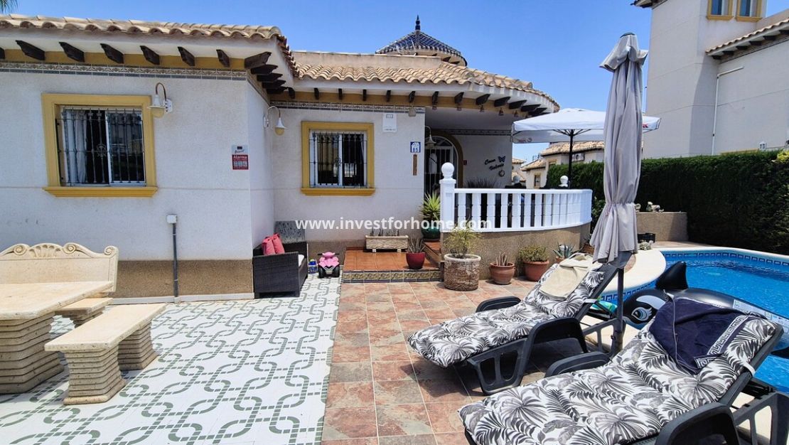 Sale - Villa - Orihuela Costa - Costa Blanca
