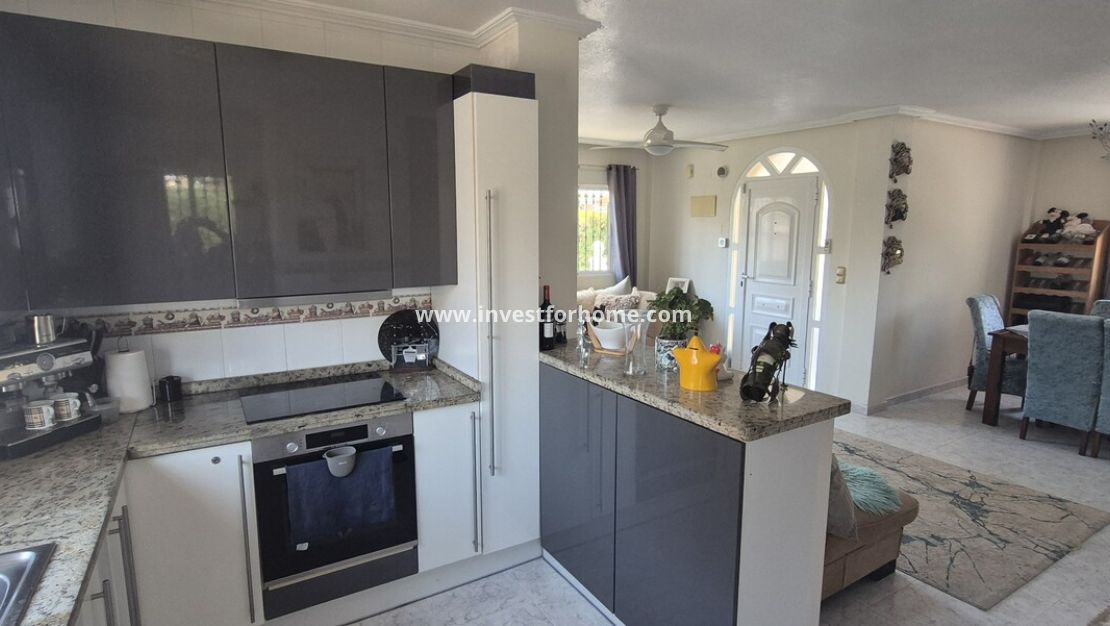 Sale - Villa - Orihuela Costa - Costa Blanca