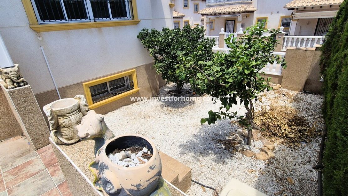 Sale - Villa - Orihuela Costa - Costa Blanca