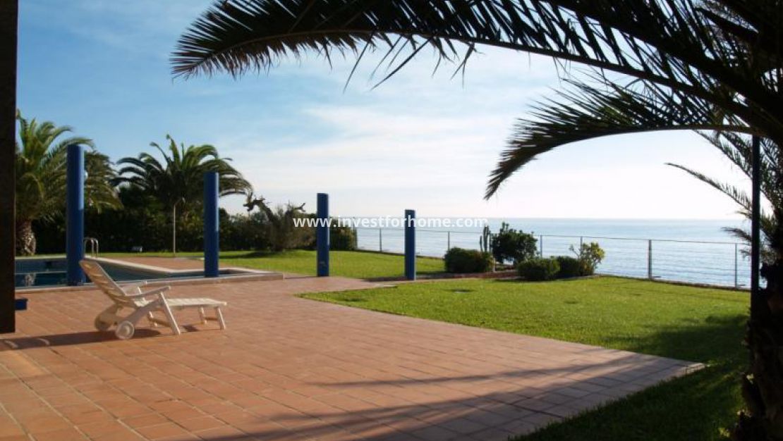 Sale - Villa - Orihuela Costa - Costa Blanca