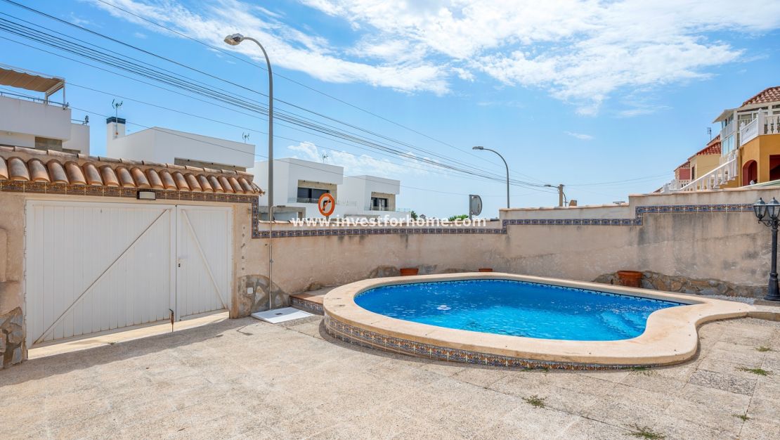 Sale - Villa - Orihuela Costa - El Galan
