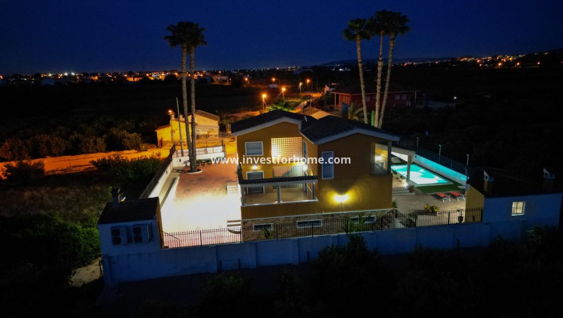 Sale - Villa - Orihuela Costa - Inland