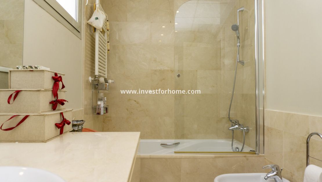 Sale - Villa - Orihuela Costa - Inland