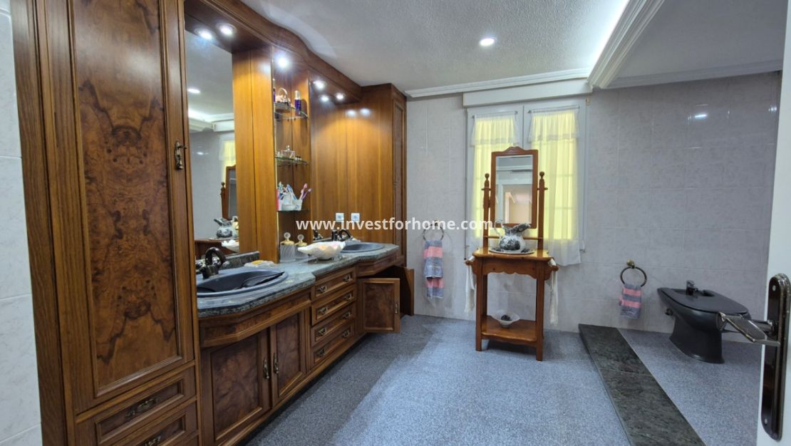 Sale - Villa - Orihuela Costa - Inland