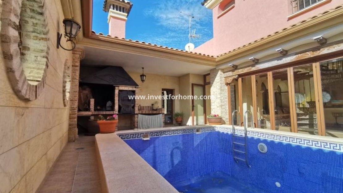 Sale - Villa - Orihuela Costa - Inland