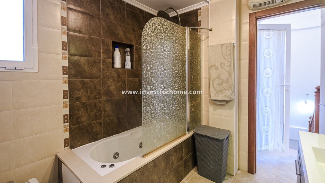 Sale - Villa - Orihuela Costa - Inland