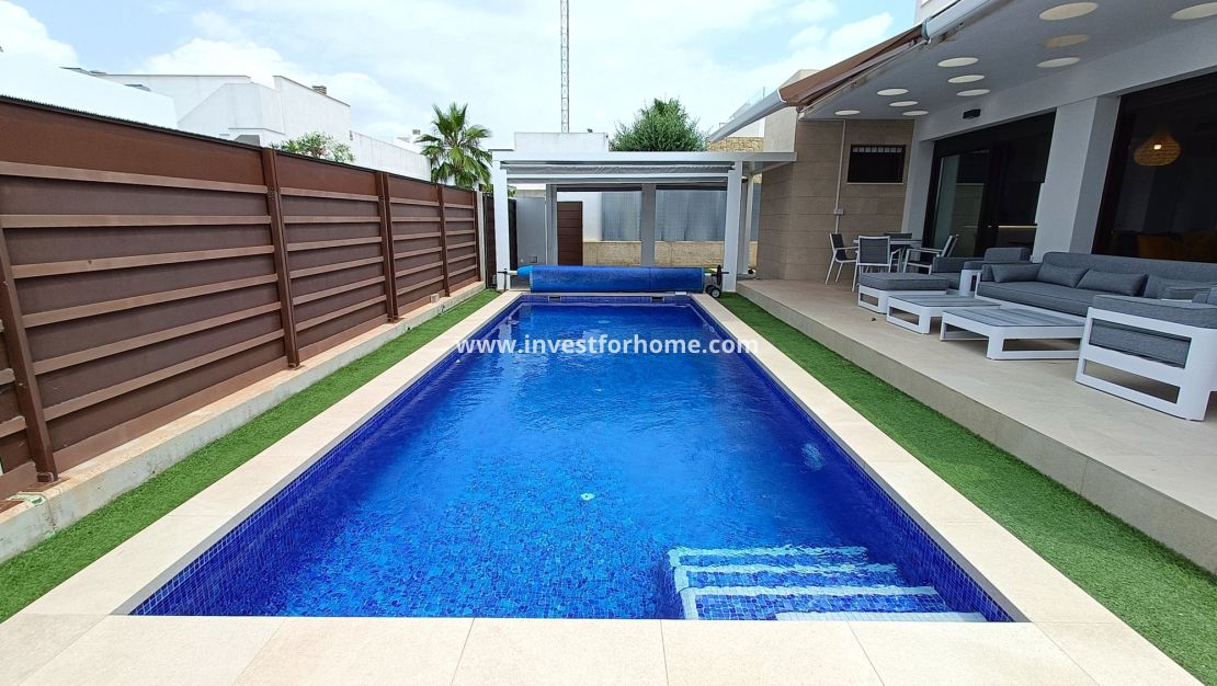 Sale - Villa - Orihuela Costa - Inland