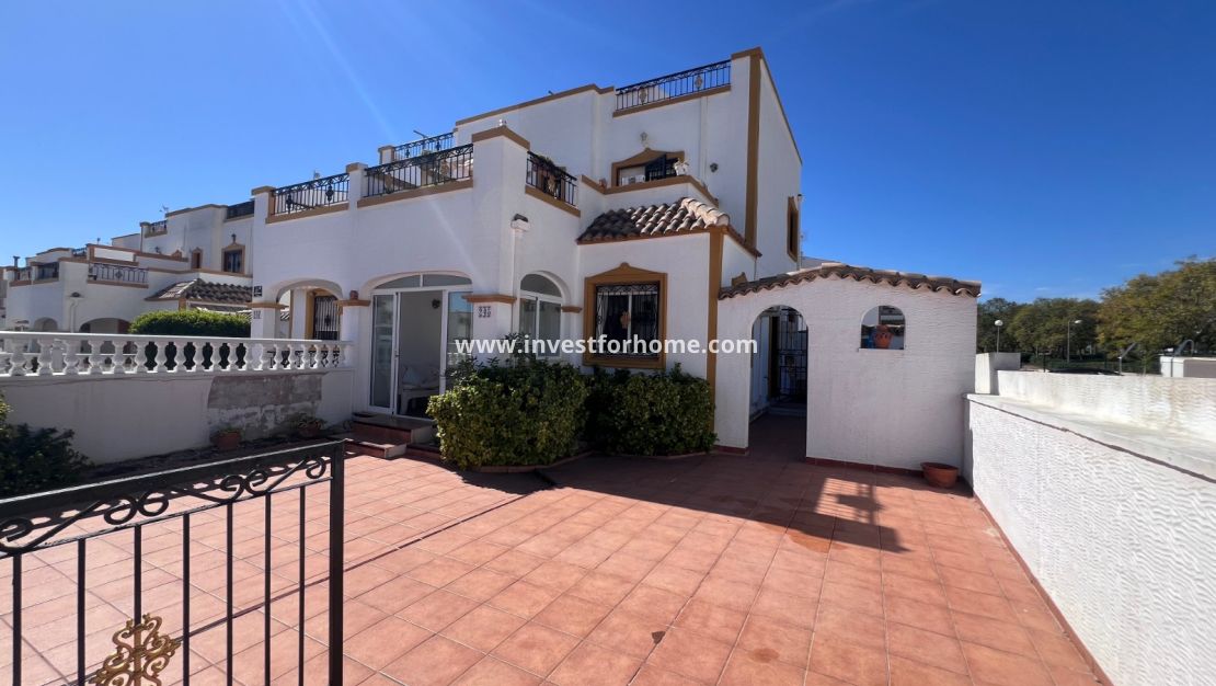 Sale - Villa - Orihuela Costa - Inland