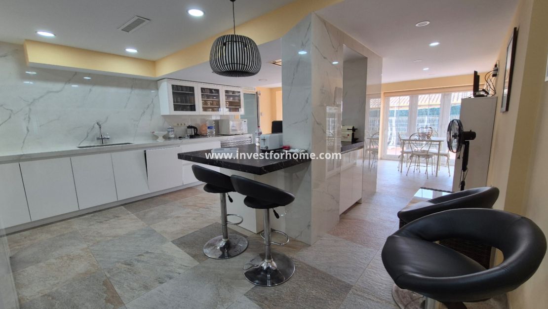 Sale - Villa - Orihuela Costa - Inland