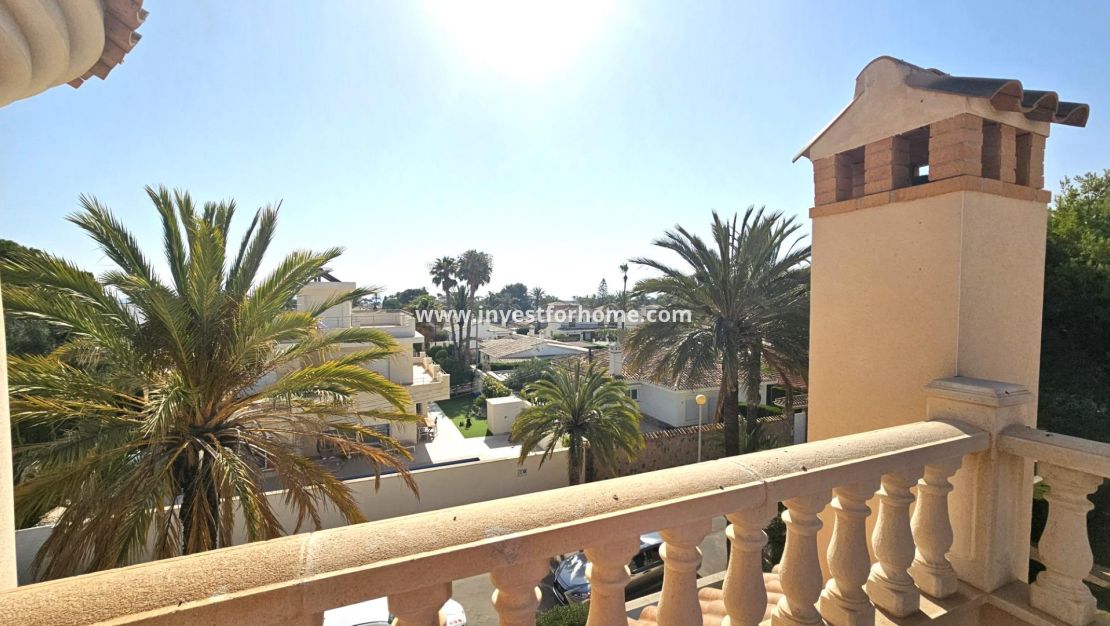 Sale - Villa - Orihuela Costa - La Caleta